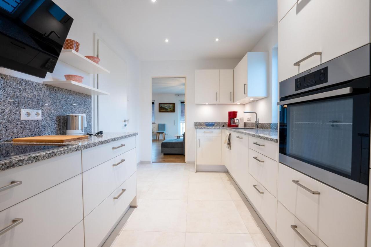 Rosenbogen Apartment บาดวือริสโฮเฟิน ภายนอก รูปภาพ